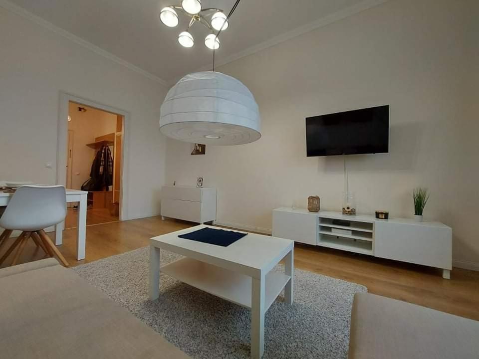 Alfoeldi Palace Apartman Дебрецен Екстер'єр фото