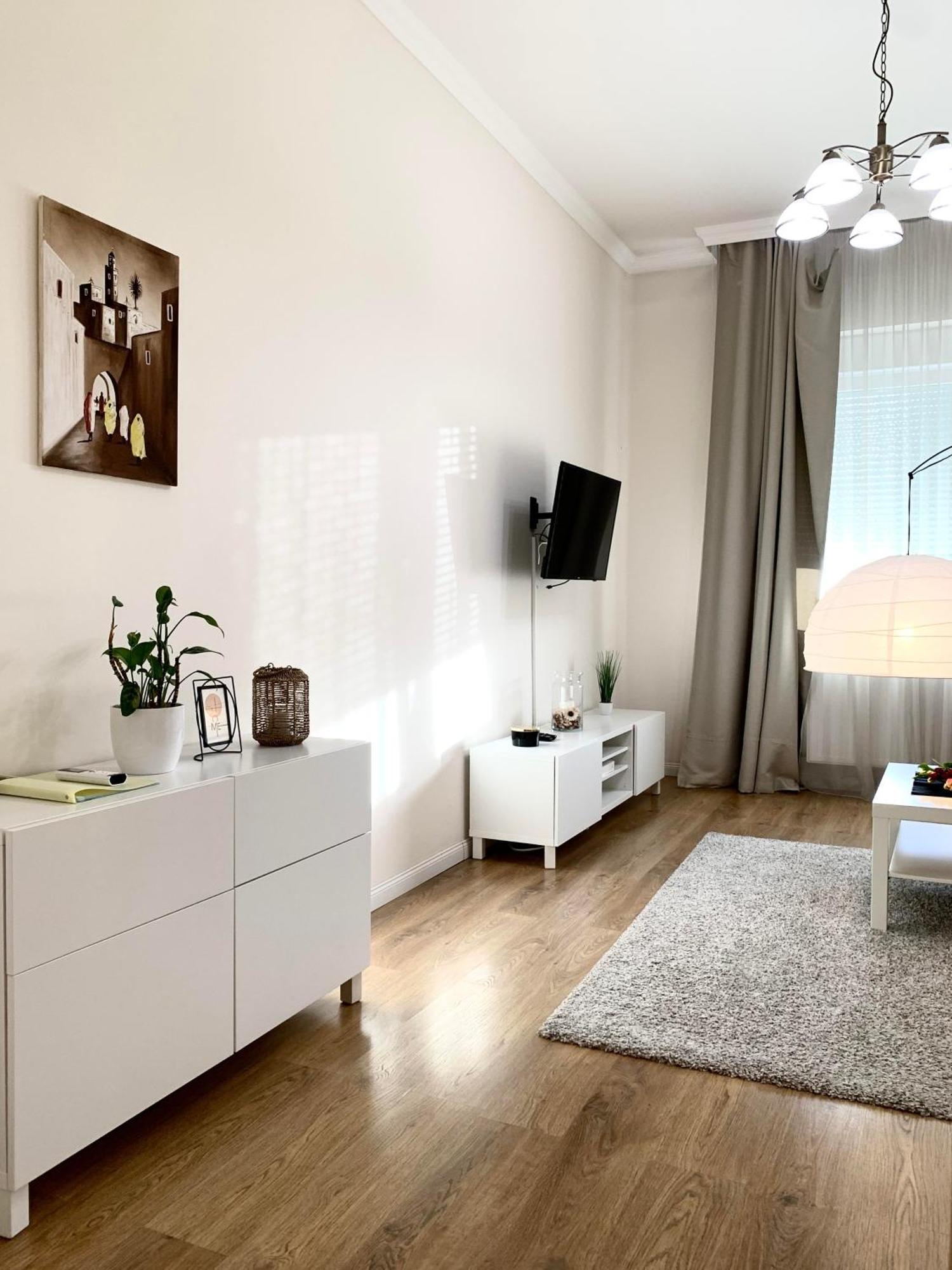 Alfoeldi Palace Apartman Дебрецен Екстер'єр фото